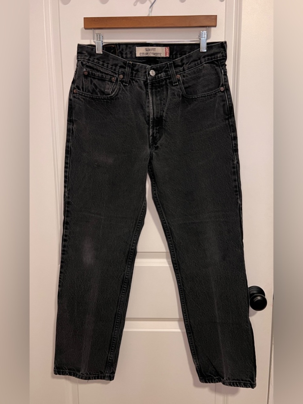 LEVI’S 505 SLIM FIT MENS 34 x 30 BLACK WASH